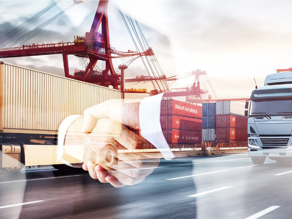 集团参与赤峰市企业与企业家结合会理事会暨赤峰都市圈（敦睦城市）企结合作联席会