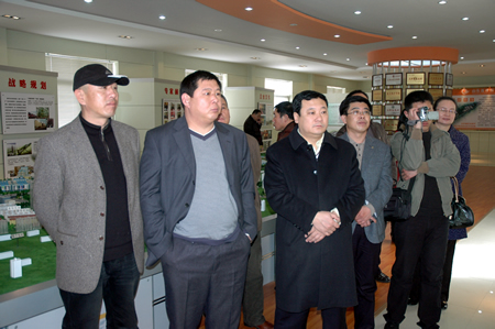 内蒙古多伦县调查团到集团参观调查