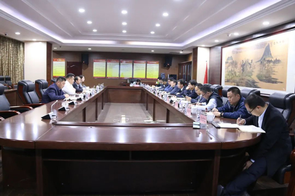 赤峰市港口和物流办公室调研国度物流枢纽项目建设推动工作