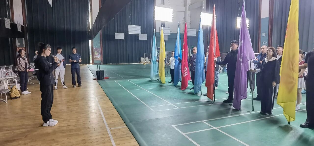 大美多宝电竞，谁“羽」伫锋！——多宝电竞集团2025年杜尊毛球角逐激情开赛